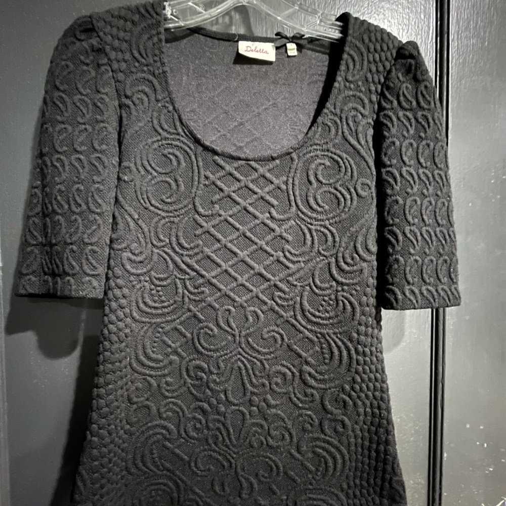 Anthropologie Black Patterned Top - Small